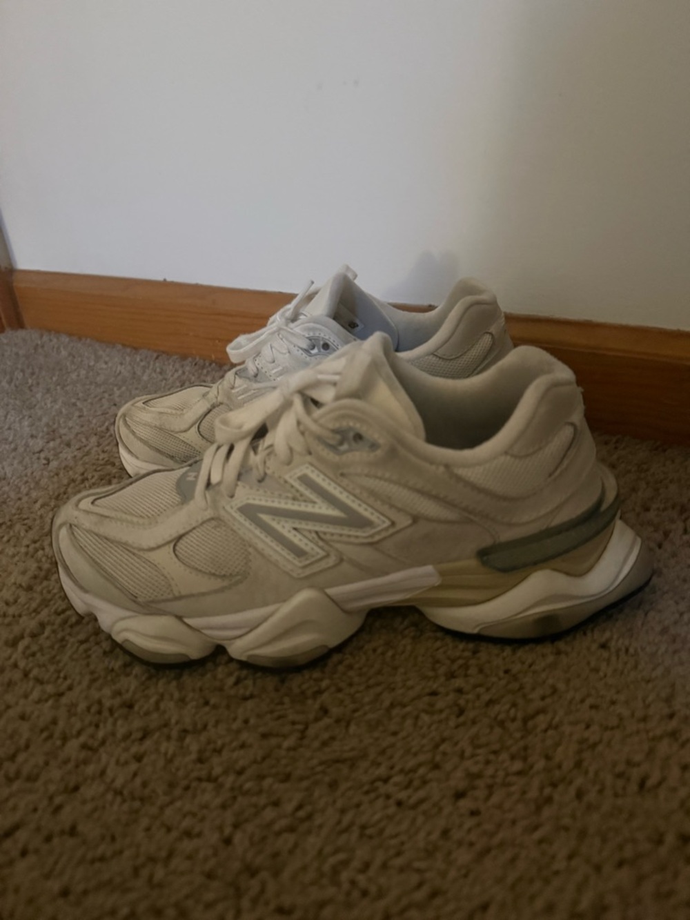 🤍 New Balance 9060 Sneakers 🤍 - Picture 3 of 9